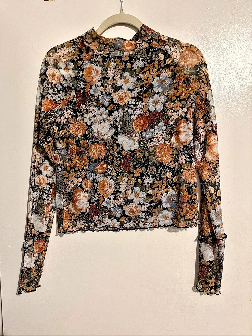 Willow Boutique Floral Mesh Long Sleeve Crop Top XL